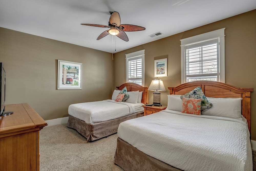 536OM Waccamaw Four Bedroom House photo 1