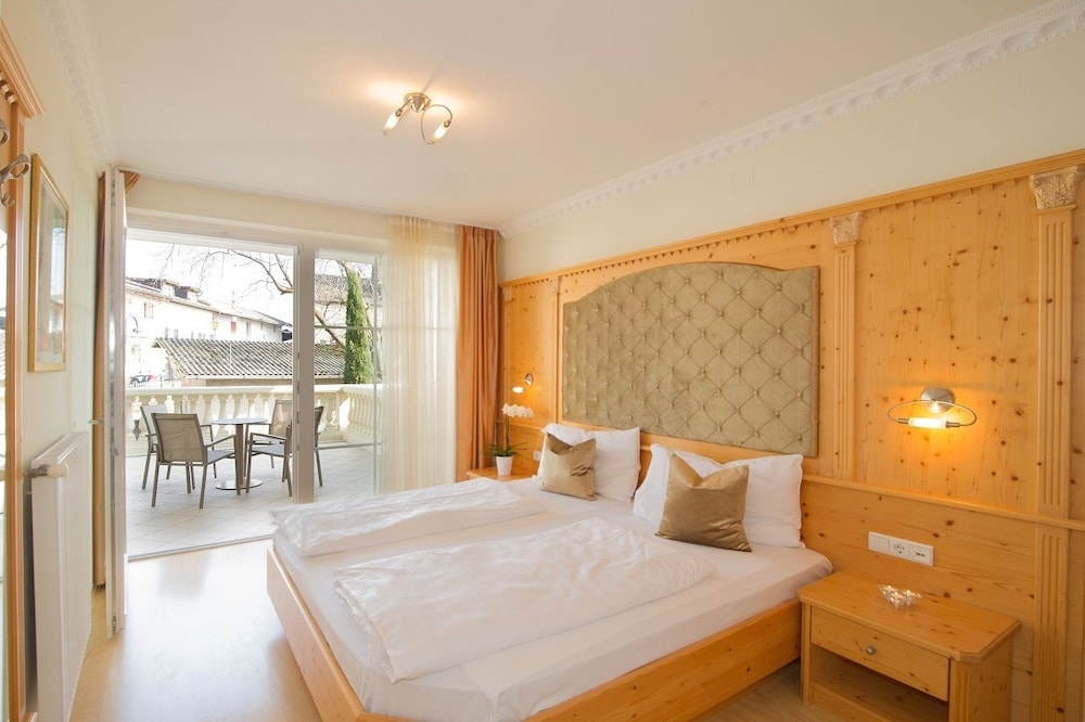 Basic Apartment, 1 Double Bed, Non Smoking photo 2