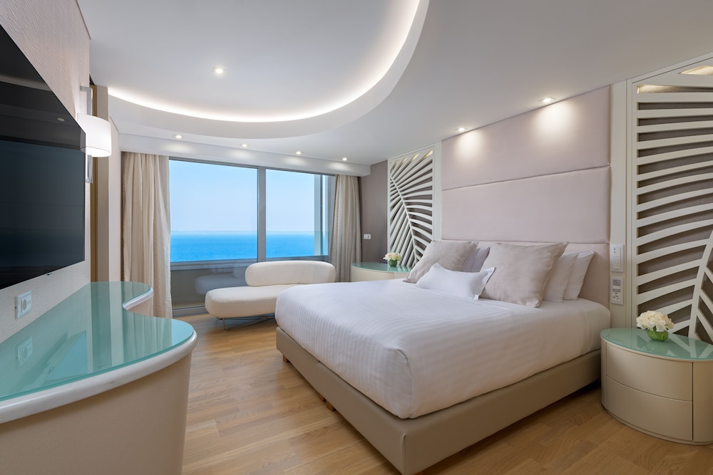 Exclusive Suite, Sea View (Junior) - Photo 2
