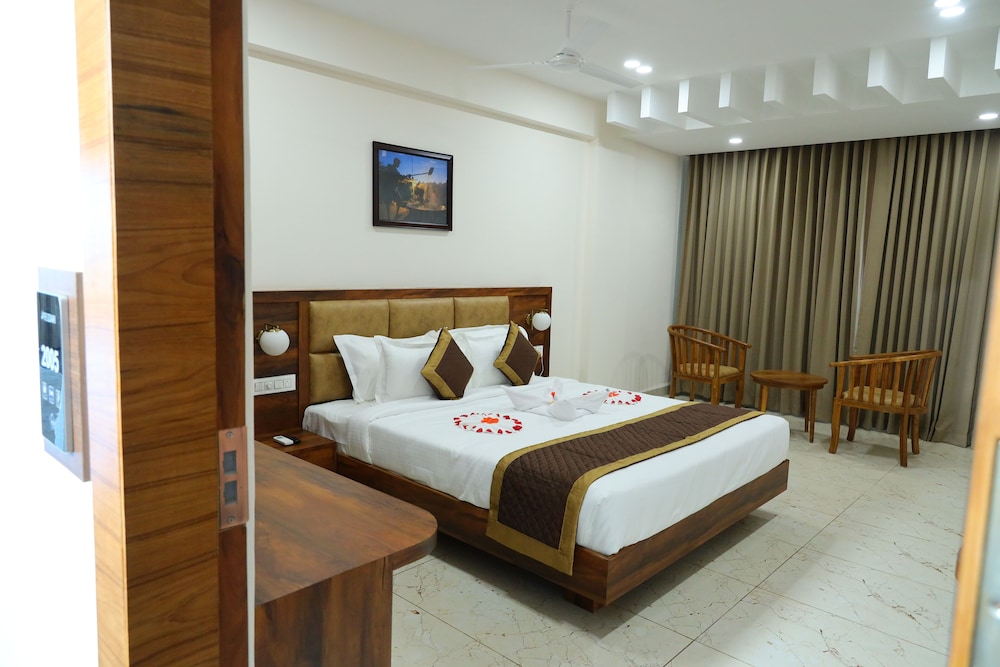 Deluxe Room - Photo 14