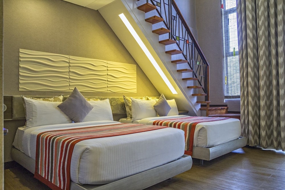 Loft Style Suite