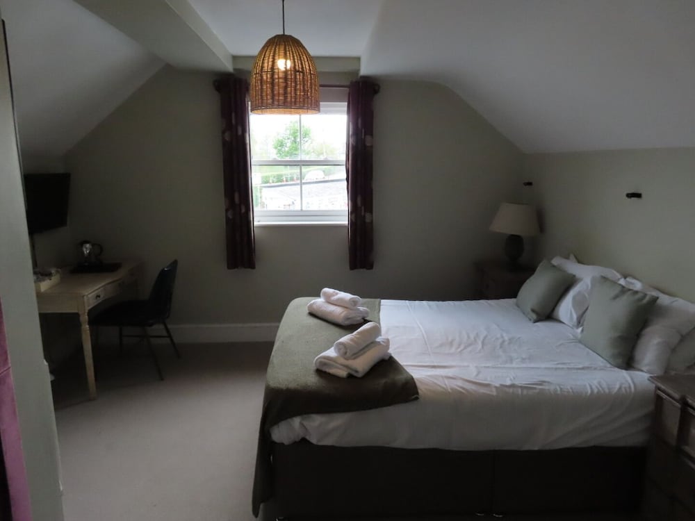 Basic Double Room photo 2