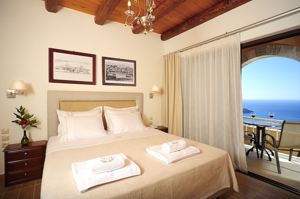 Traditional House, 1 Bedroom, Private Pool, Sea View (Apartment)