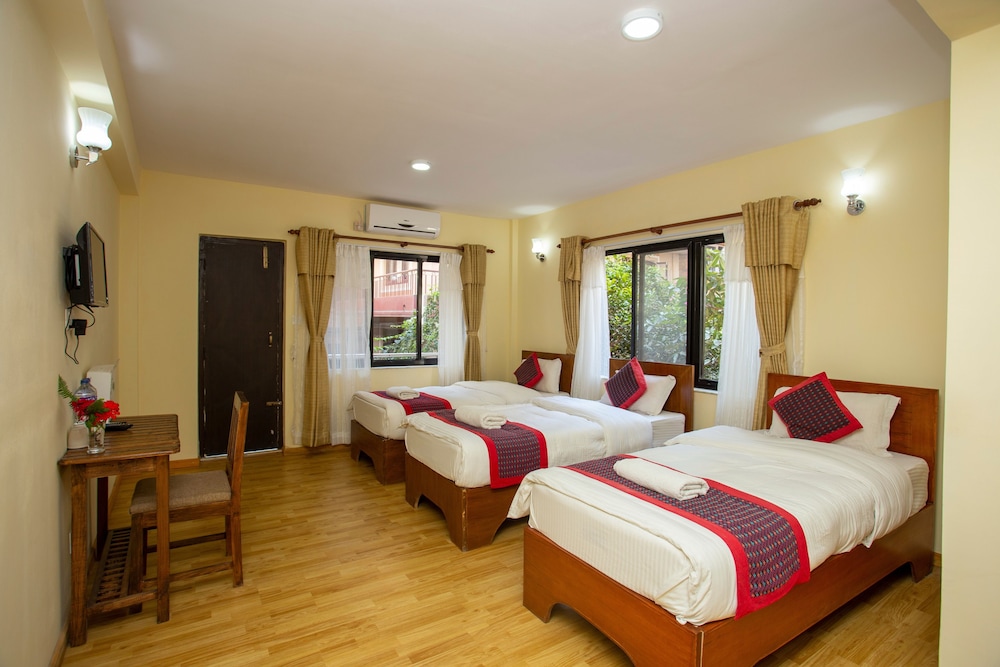 Family Double or Twin Room, Garden View photo 1