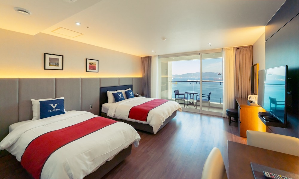 Deluxe Family Ondol Room, Ocean View
