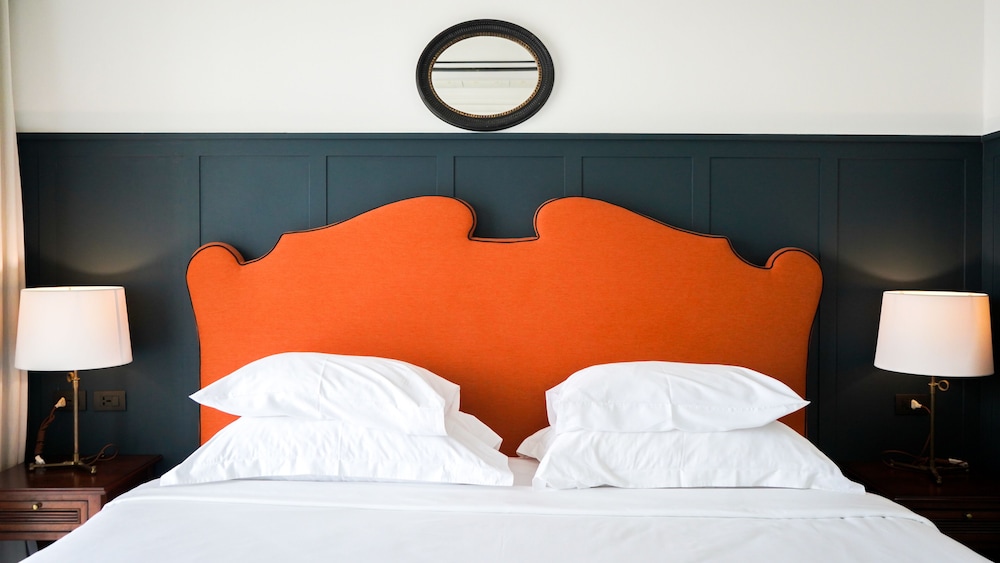 One Bedroom Suite