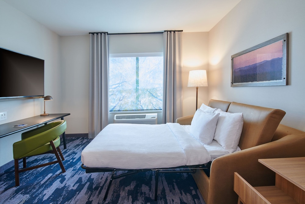 Suite, Multiple Beds (High Floor) - Photo 3