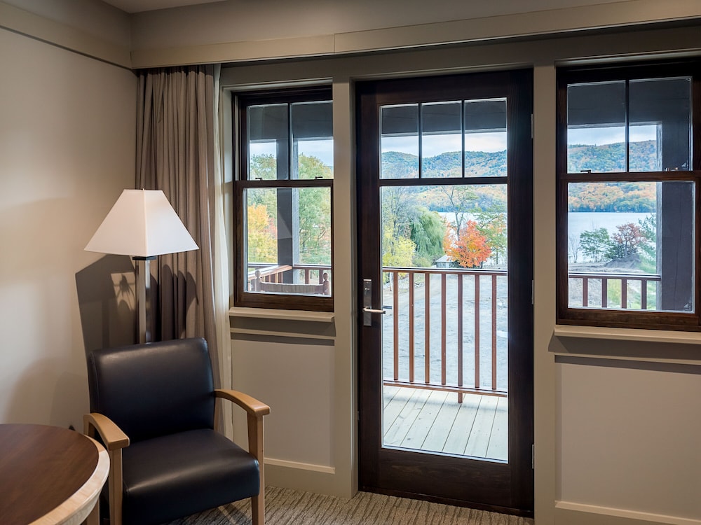 Superior Room, Multiple Beds, Lake View photo 3