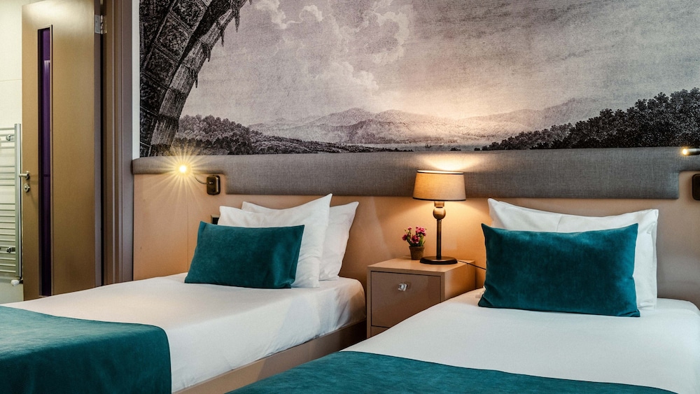 Standard Room photo 2