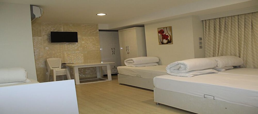 Standard Triple Room photo 1