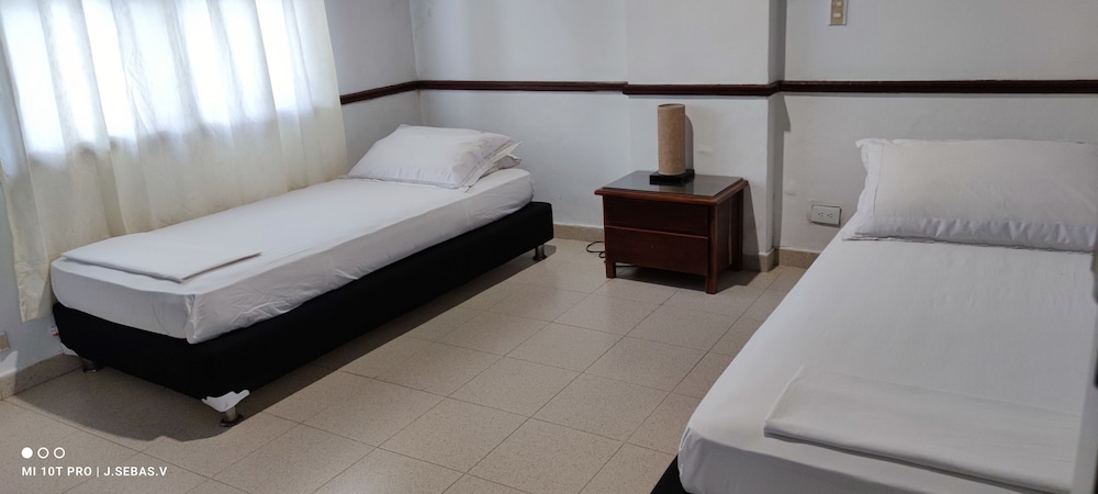 Standard Double Room, Multiple Beds photo 1