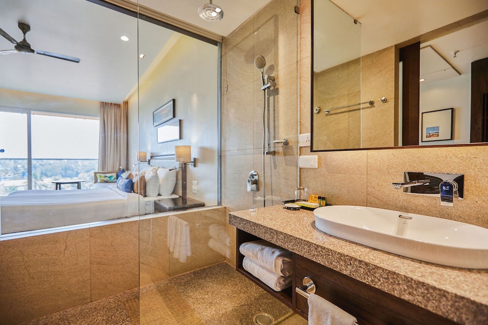 Premier Double or Twin Room - Photo 4