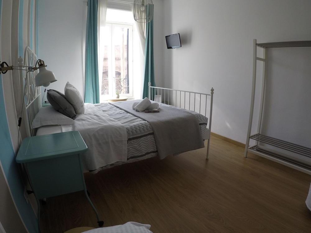 Triple Room, City View photo 3
