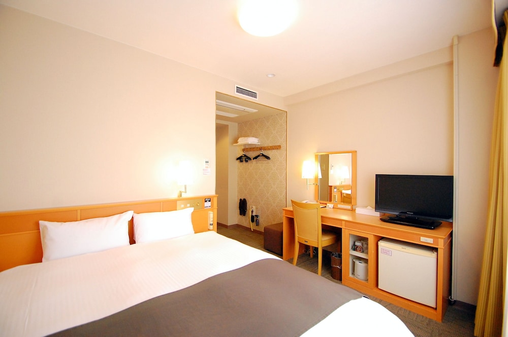 Superior Double Room, 160cm Queen Bed, Non Smoking photo 3