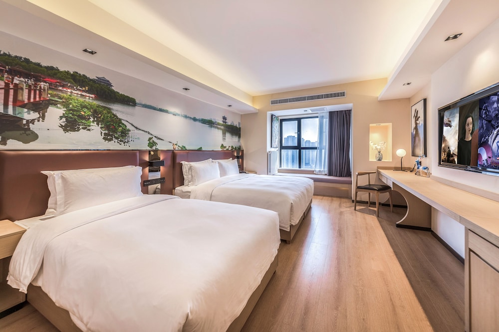 Business Suite photo 1