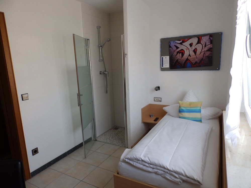 Economy Single Room photo 3