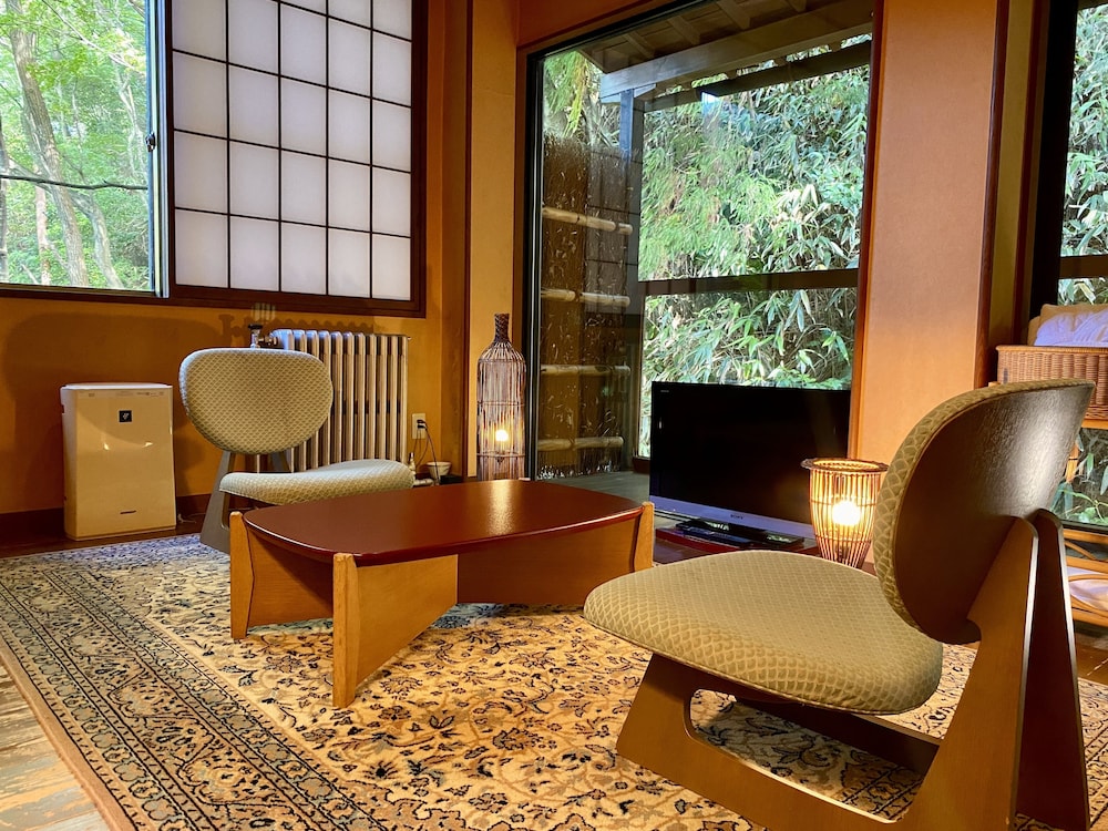 Japanese Style Luxury Room with Open-Air Bath