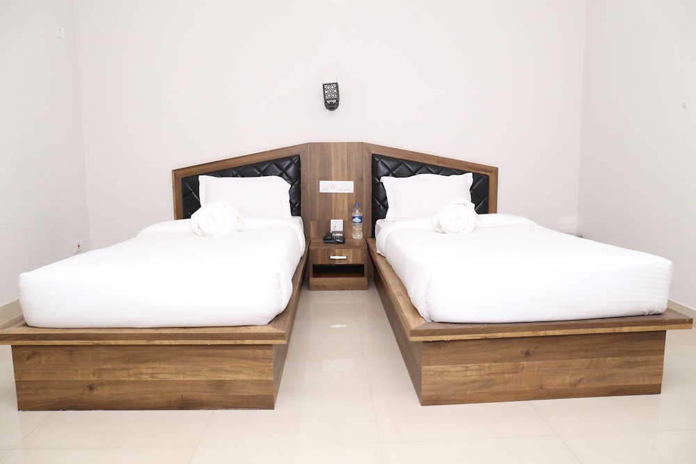Deluxe Twin Room photo 2