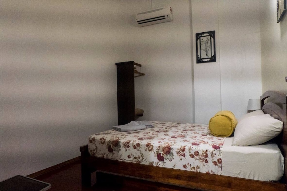 Classic Double Room, 1 Queen Bed, Non Smoking - Photo 10