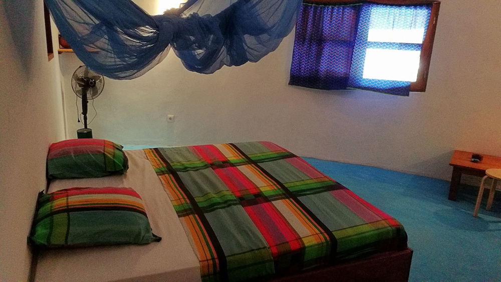 Family Room (Jaune) photo 2
