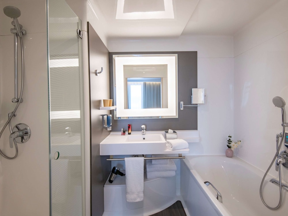 Superior Suite, Multiple Beds - Photo 5