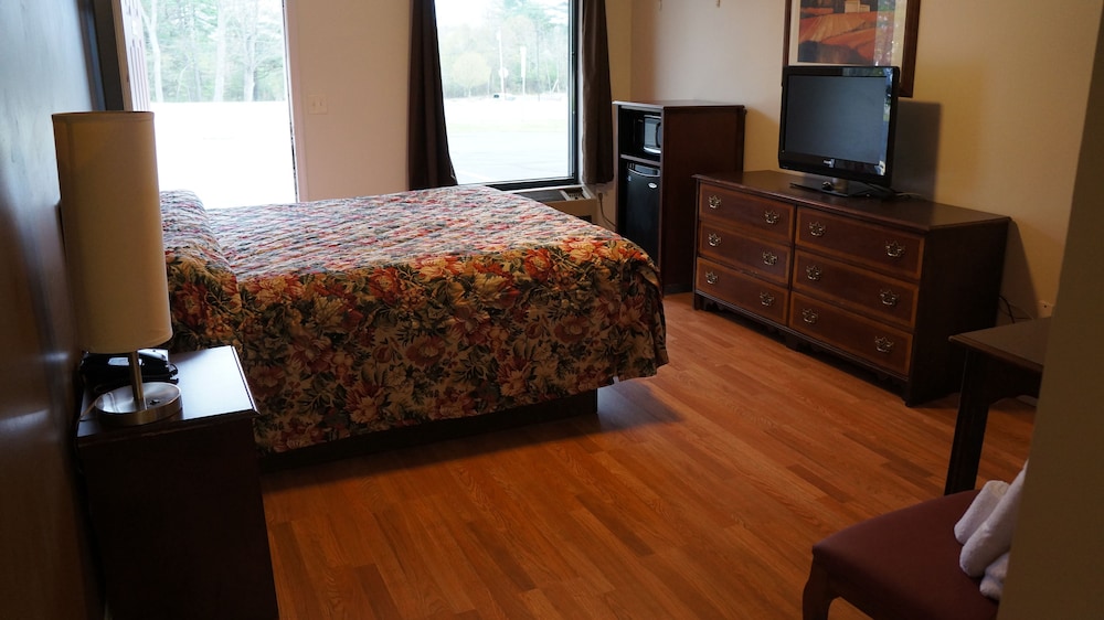 Single Room, 1 King Bed - Photo 17