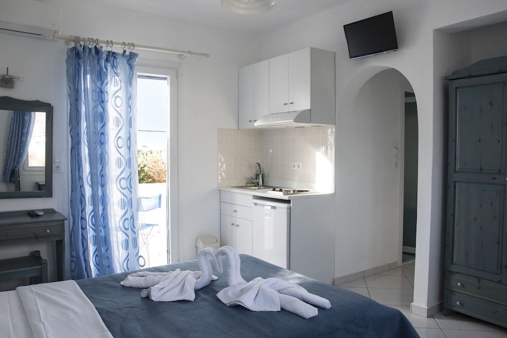 Studio, 1 Double Bed, Balcony