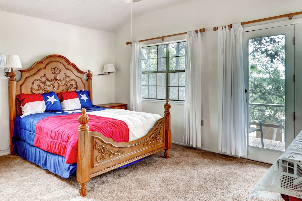 House (3 Bedrooms) photo 2
