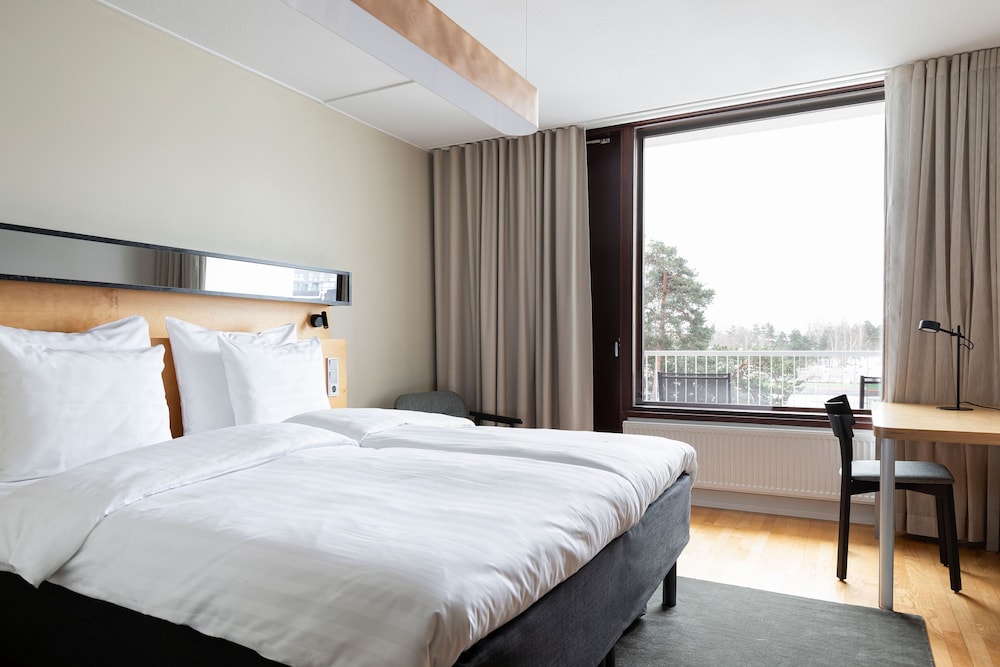 Standard Room, 1 King Bed (extra bed possibility) - Photo 1