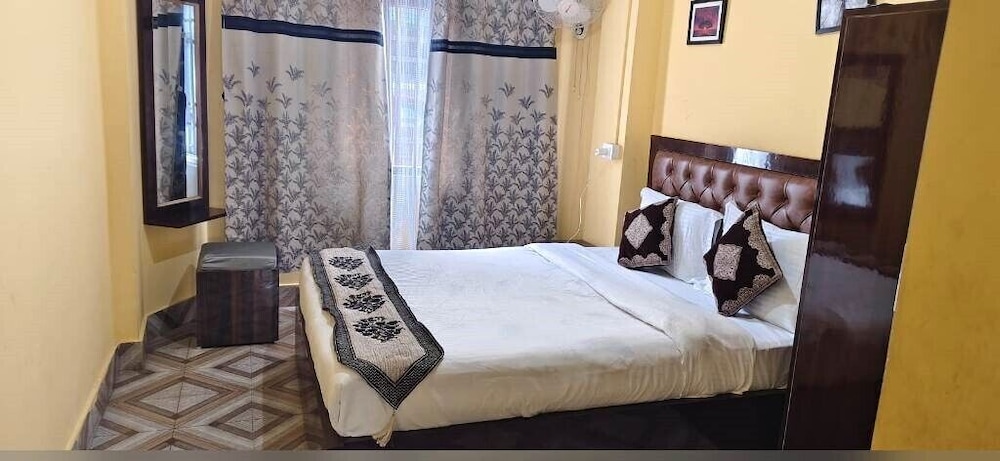 Deluxe Double Room photo 3