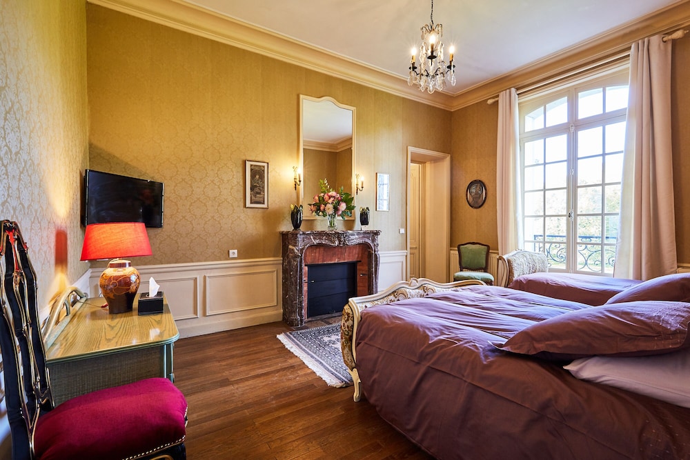 Comfort Suite, Ensuite, Park View - Photo 9