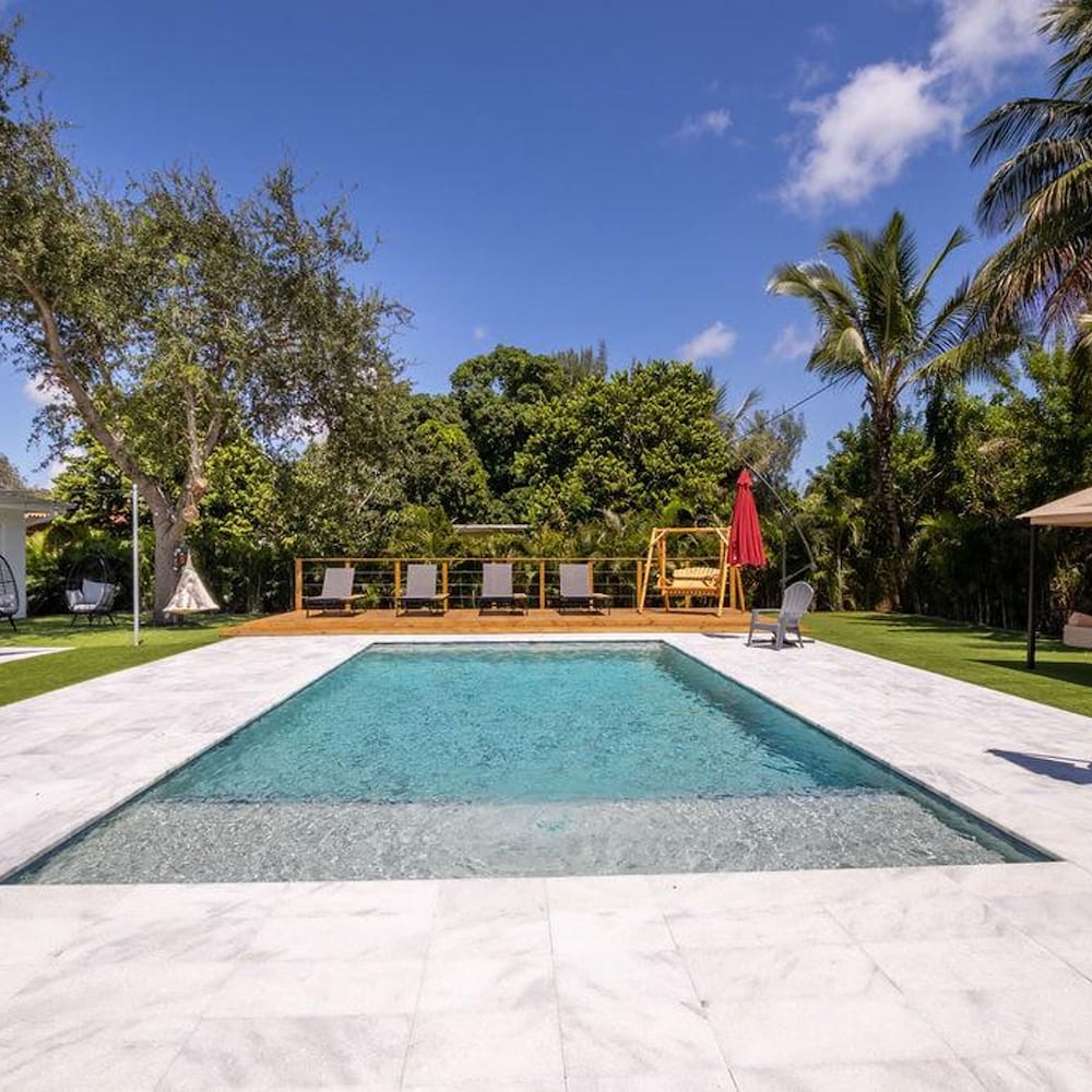 Fresh Luxe Villa w Heated Pool Grill Chill Spots, Billede 40