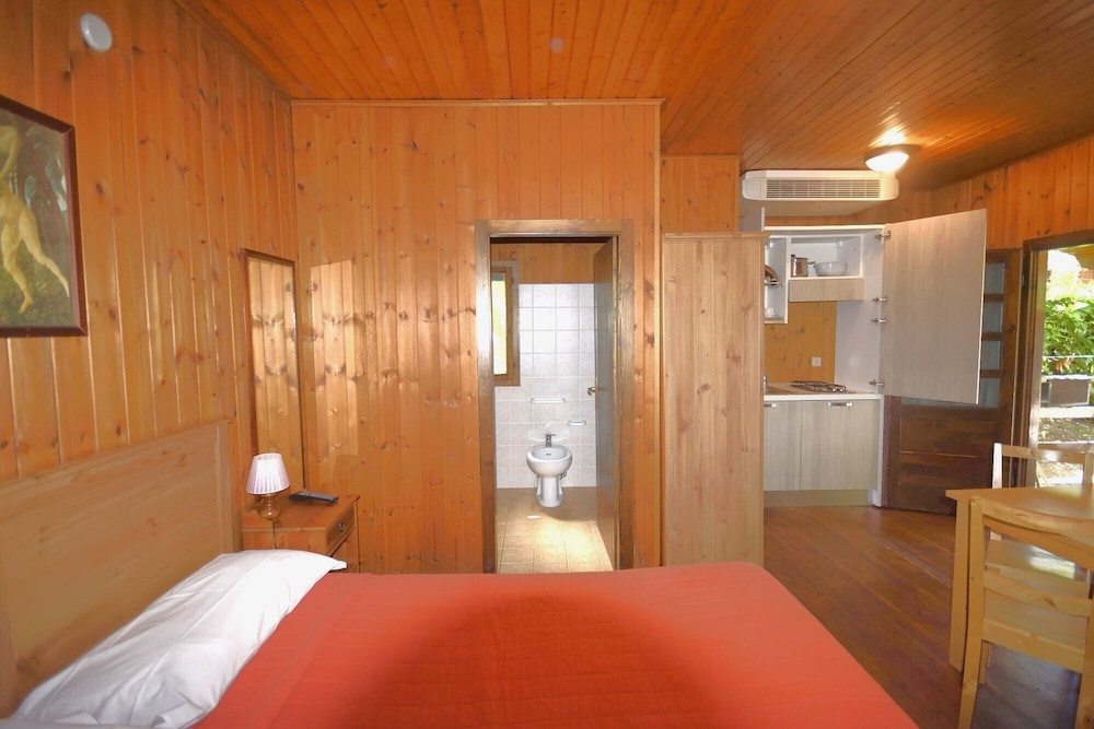 Studio, 1 Double Bed, Kitchenette photo 1