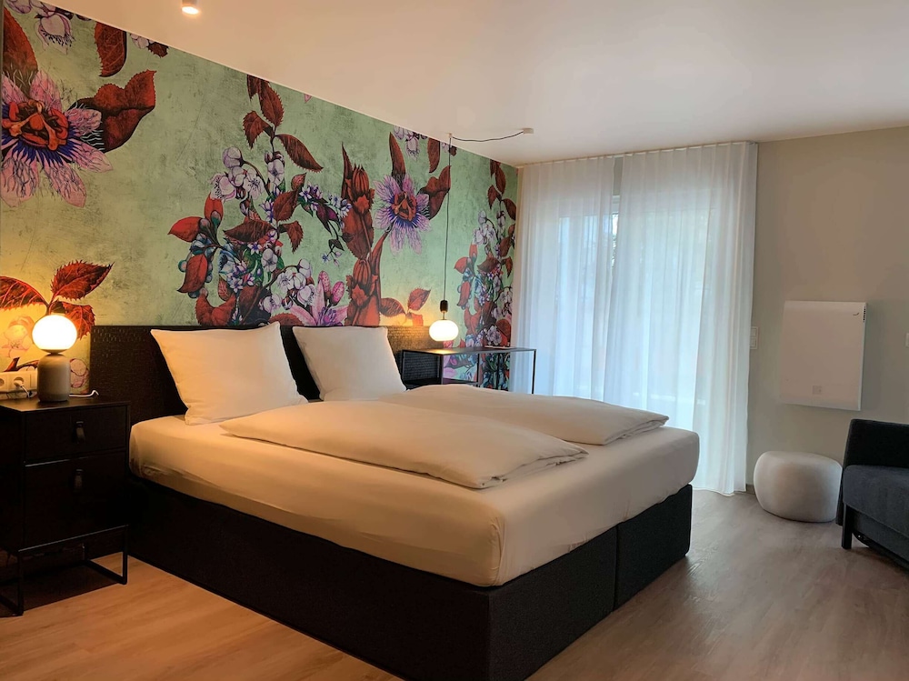 House, 1 Bedroom, Smoking, Garden View