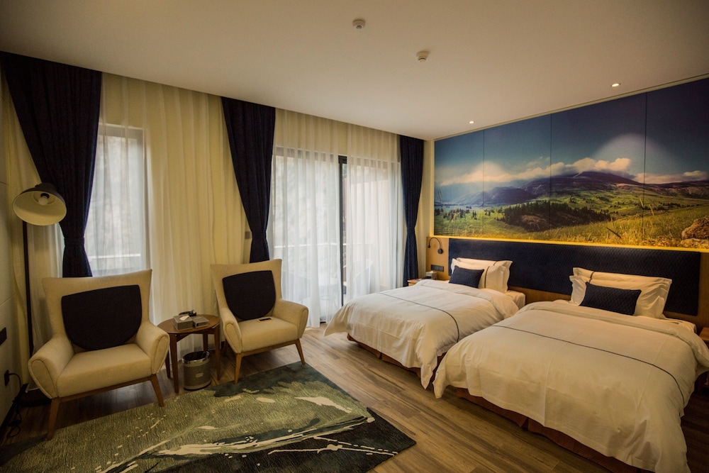 Mountain View Twin Room photo 1