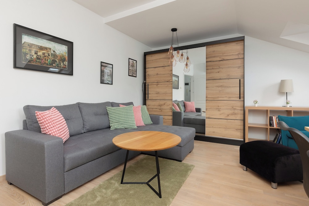 Apartment, 3 Bedrooms, 2 Bathrooms