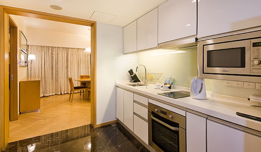 Executive Apartment, 1 Bedroom (Twin) - Photo 5