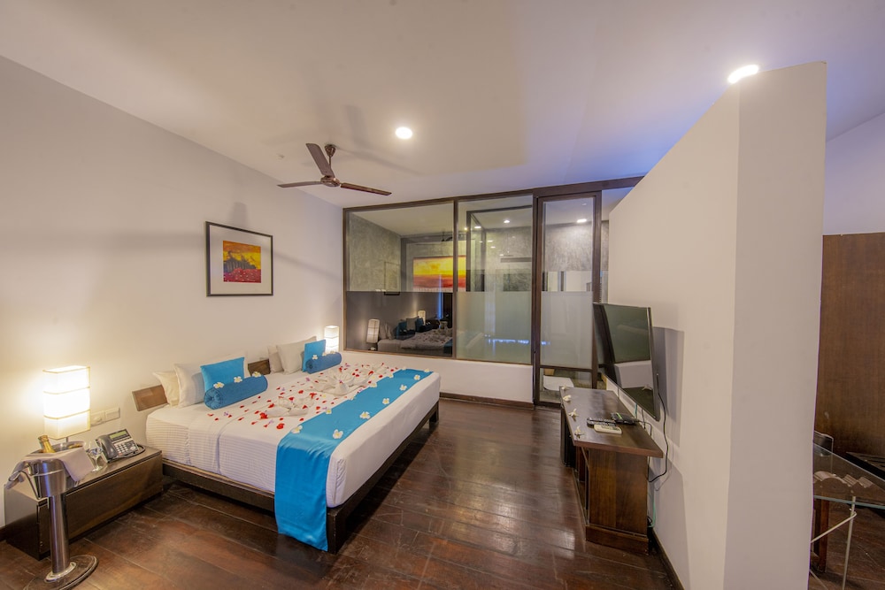 Executive Suite, Balcony photo 3