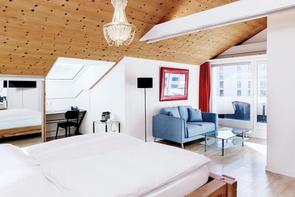 Double Room with Whirlpool - Photo 1