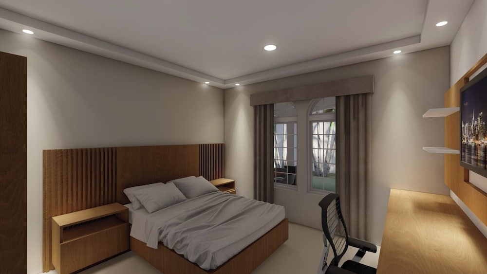 Deluxe Room, 1 Queen Bed photo 1