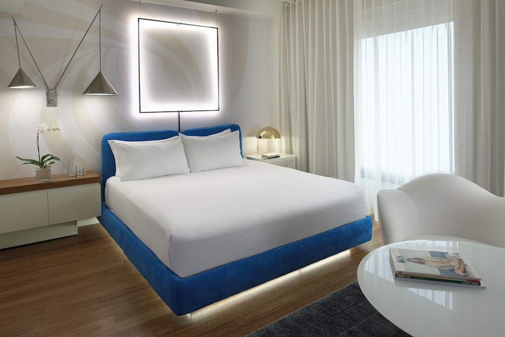 Standard Room, 1 King Bed photo 1