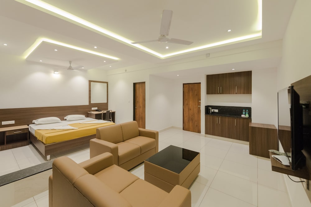 Luxury Suite photo 1
