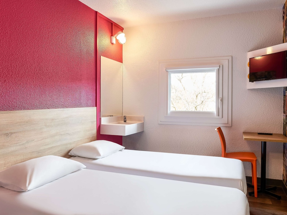 Room, 2 Twin Beds (Side Car) photo 2