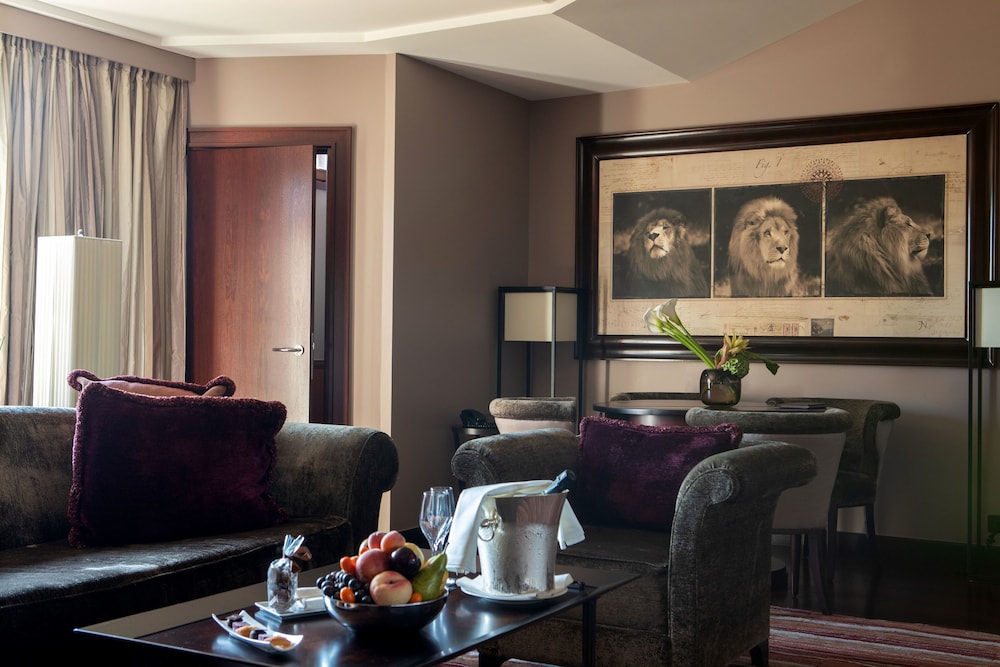 Deluxe Suite, 1 King Bed (Papyrus) - Photo 3