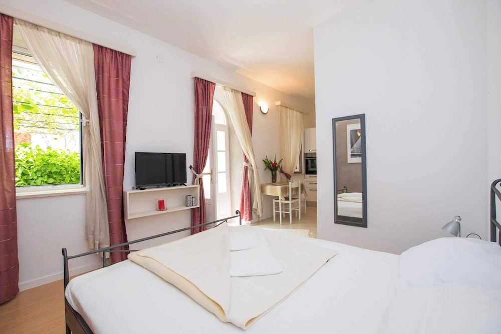 Studio (Apartments Vidak - Studio Apartment w) photo 1