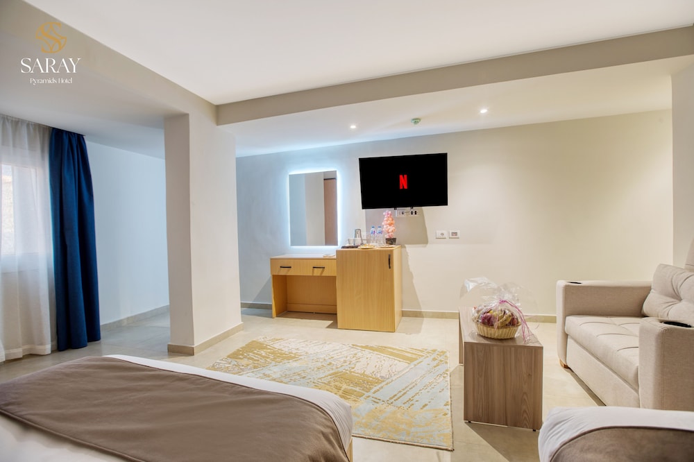 Standard Double or Twin Room - Photo 17