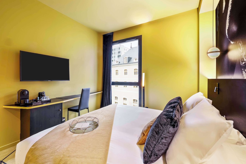 Junior Suite, Multiple Beds, Non Smoking (with Sofabed)