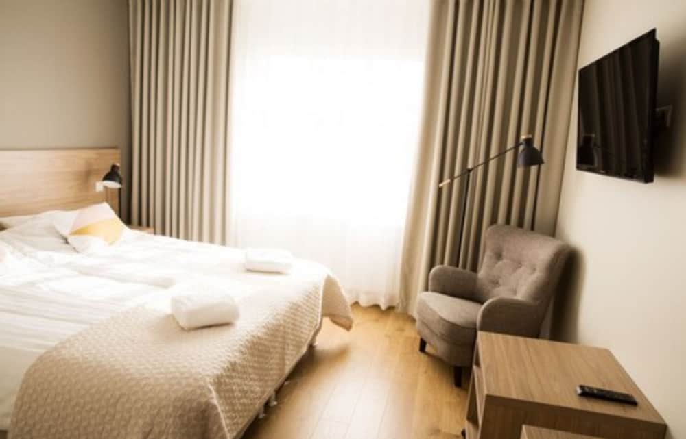 Superior Double or Twin Room photo 3