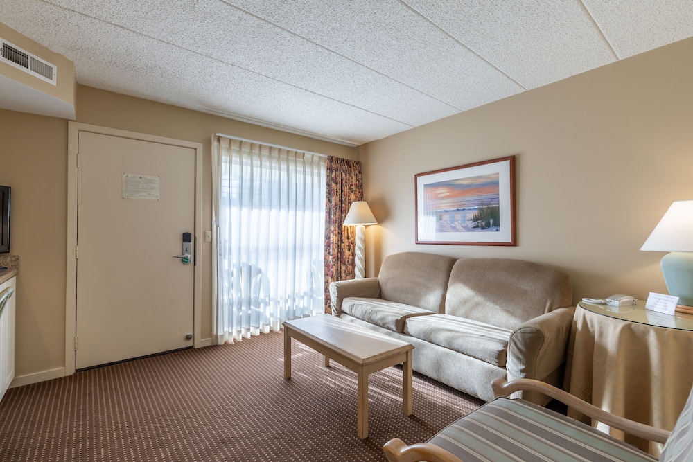 One Bedroom Suite with Living Room