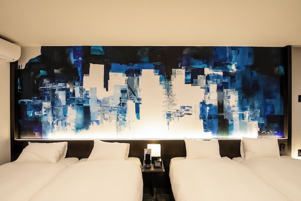 Economy Suite